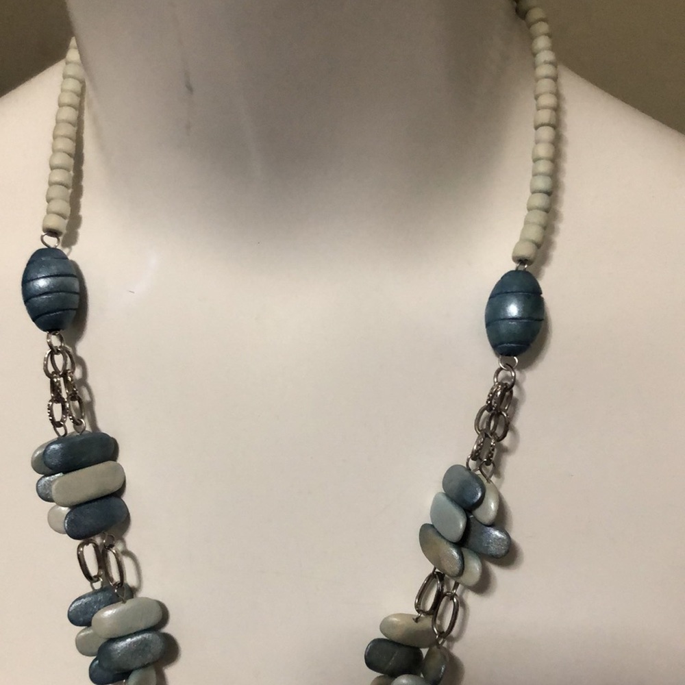 Necklace - Picture 3 of 4